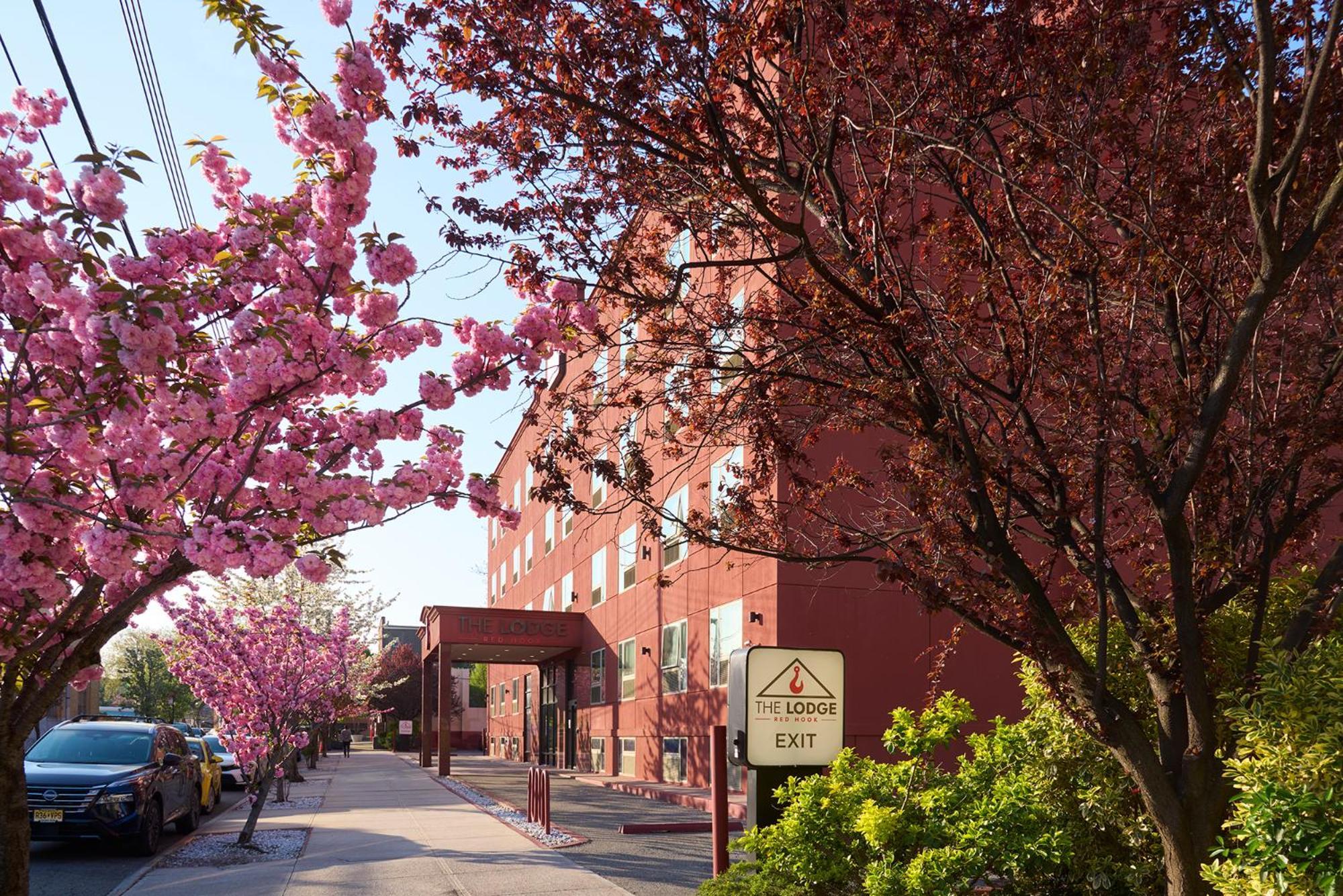 The Lodge Red Hook New York Exterior photo